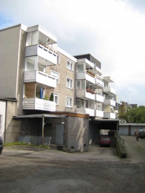 Sichere Kapitalanlage. Großzügige, vermietete Eigentumswohnung mit Balkon. Sichere Kapitalanlage. Großzügige, vermietete Eigentumswohnung mit Balkon., 47198 Duisburg, Etagenwohnung