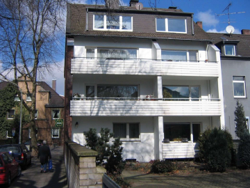 Gemütliche 1-Zimmer-Wohnung in zentraler Lage, 47226 Duisburg, Dachgeschosswohnung