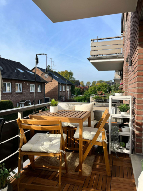 Schöne Dreizimmerwohnung mit Balkon und Garage, 47506 Neukirchen Vluyn, Etagenwohnung