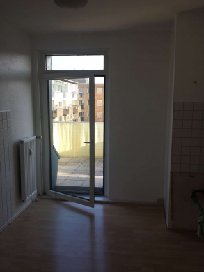 Tolle 3-Zimmer Wohnung in Duisburg-Homberg mit Dachterrasse, 47198 Duisburg, Wohnung