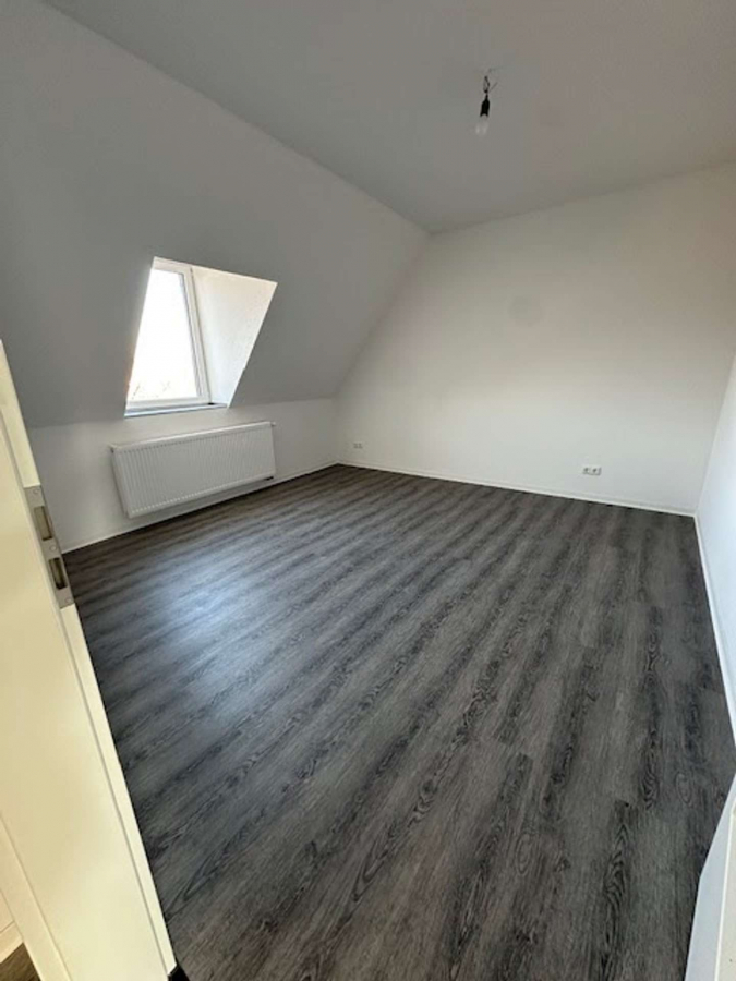 Kinder-/Arbeitszimmer