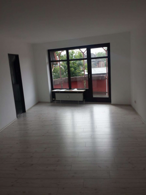 Außergewöhnliche 3 Zimmer Wohnung mit Balkon, 47411 Moers, Etagenwohnung