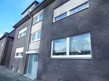 *1 Monat mietfrei* Gepflegte 2 Zimmer Wohnung mit Gäste-WC – Grenze Duisburg Hamborn, 47169 Duisburg, Dachgeschosswohnung