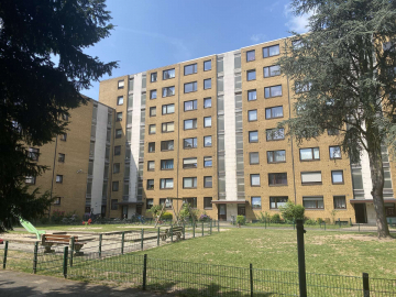 Gute Kapitalanlage-3-Zimmerwohnung mit Balkon, 47198 Duisburg, Etagenwohnung