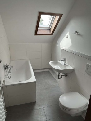 Schöne Wohnung in Moers Kapellen Schöne Wohnung in Moers Kapellen, 47447 Moers, Dachgeschosswohnung