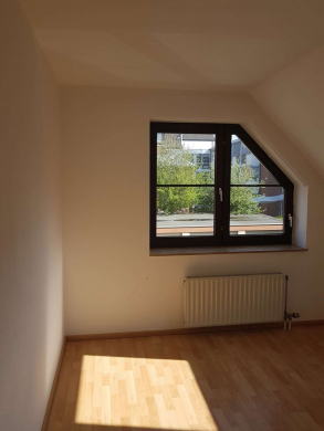 **Schöne 3 Zimmer Wohnung mit Balkon in Neukirchen-Vluyn**, 47506 Neukirchen-Vluyn, Etagenwohnung