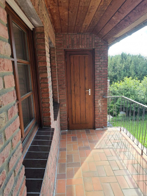 Schöne Wohnung mit Balkon in Kapellen, 47447 Moers, Etagenwohnung