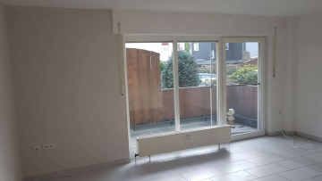 schön geschnittene 2 Zimmer Wohnung mit Balkon – WBS erforderlich, 47169 Duisburg, Erdgeschosswohnung